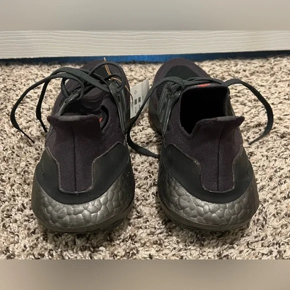 Adidas Running Shoes - Picture 2 of 7